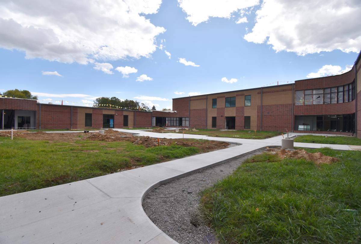 Greenon K12 School Inside Look Summit Construction